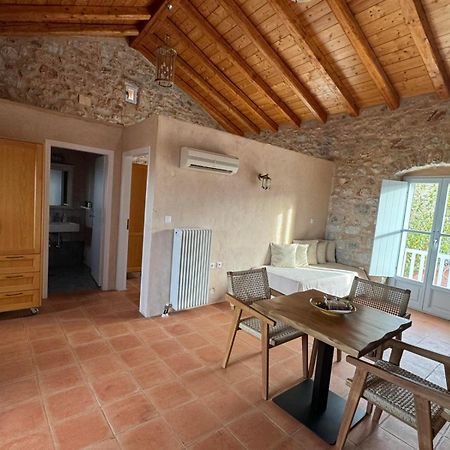 Ferienwohnung Balcony&Tower Areopoli Exterior foto