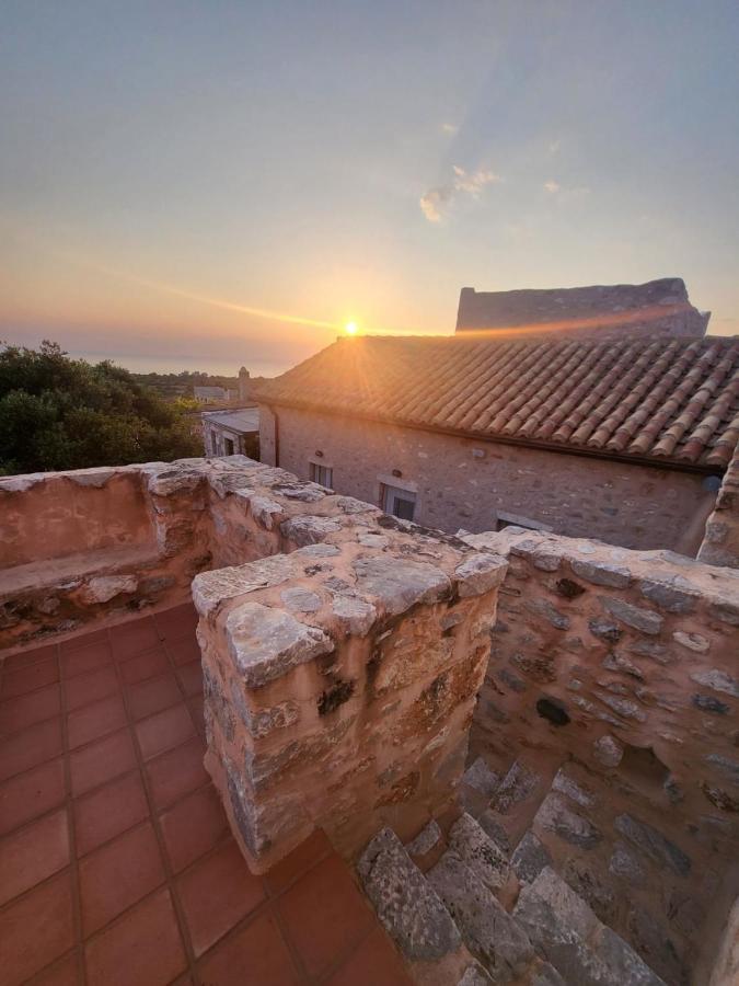 Ferienwohnung Balcony&Tower Areopoli Exterior foto