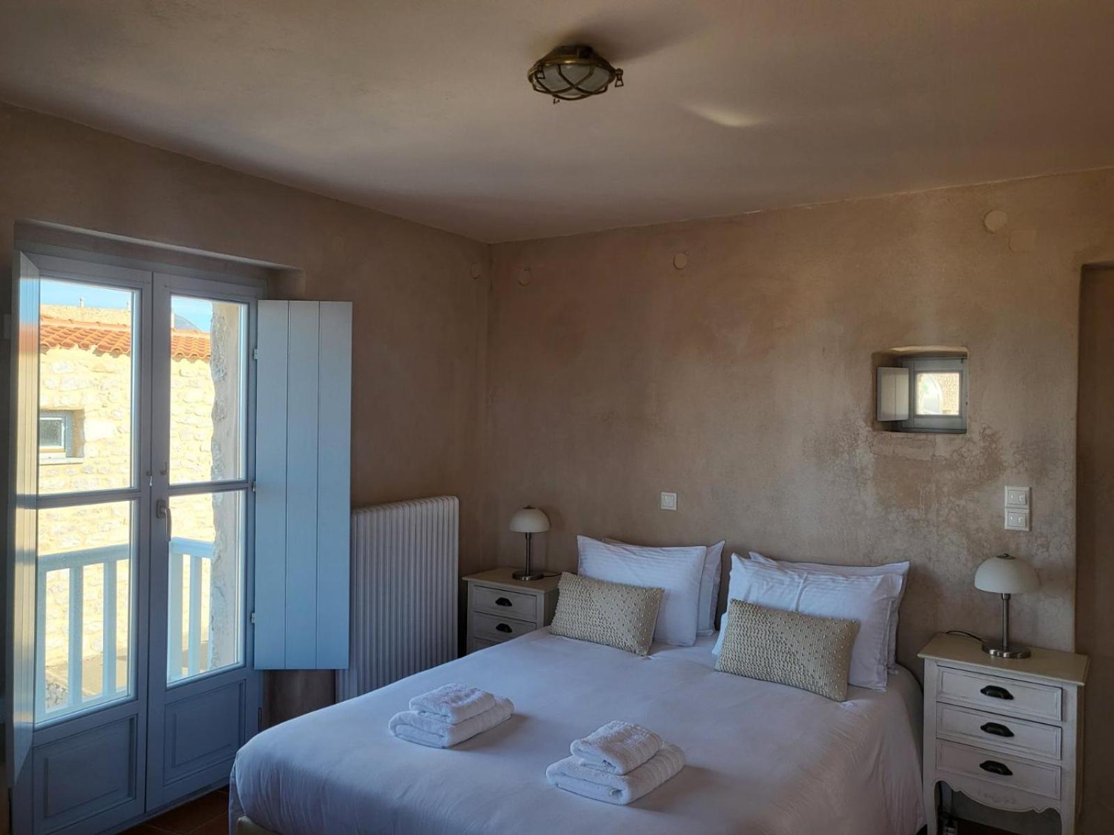 Ferienwohnung Balcony&Tower Areopoli Exterior foto