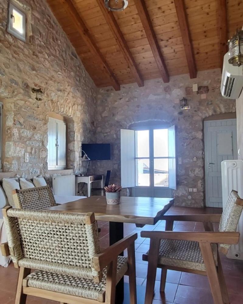 Ferienwohnung Balcony&Tower Areopoli Exterior foto